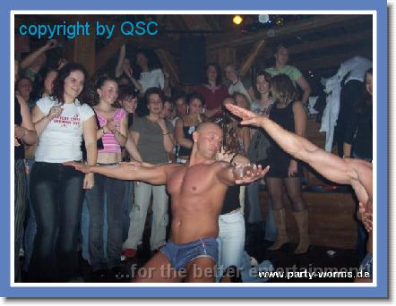 men stripper strip show_0000083.jpg